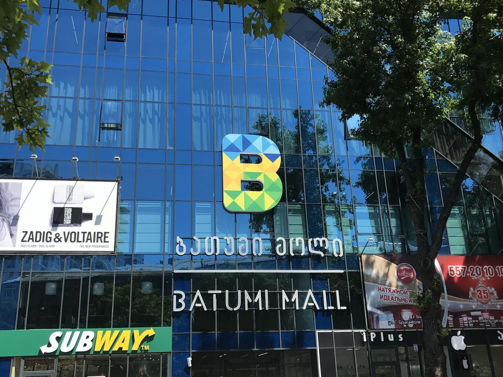 Batumi Center 3 Rooms City Side Dış mekan fotoğraf
